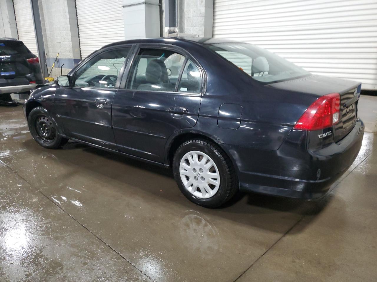 2004 Honda Civic VIN 2HGES16584H519888 Copart auction photo, front end damage thumbnail 2