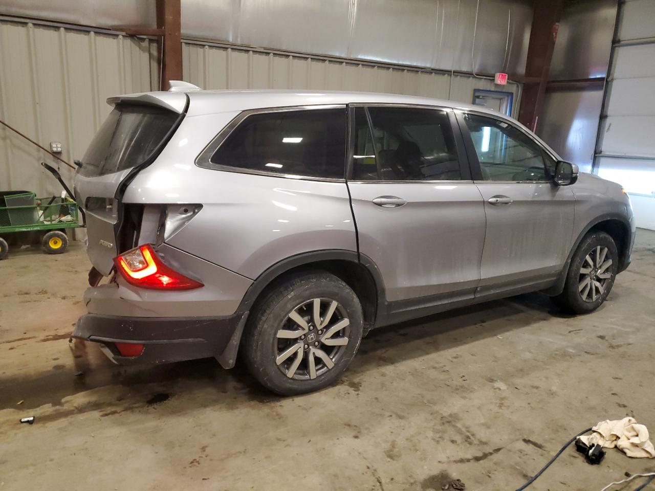 2020 Honda Pilot VIN 5FNYF6H54LB013067 Copart auction photo, rear end damage thumbnail 3