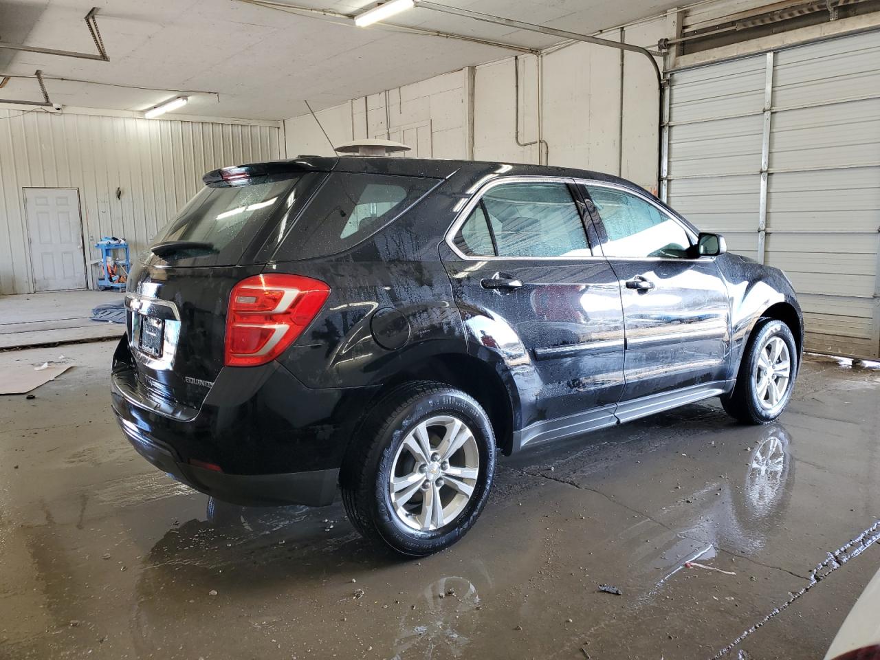 2016 Chevrolet Equinox VIN 2GNFLEEK5G6260895 Copart auction photo, front end / side damage thumbnail 3