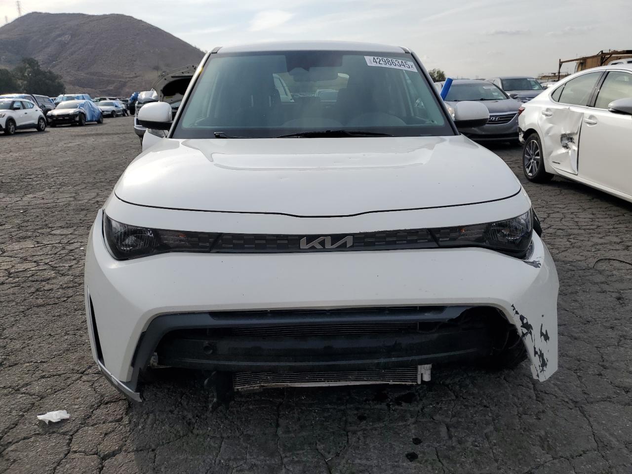 2023 KIA Soul VIN KNDJ23AU8P7839932 Copart auction photo, front end / side damage thumbnail 5