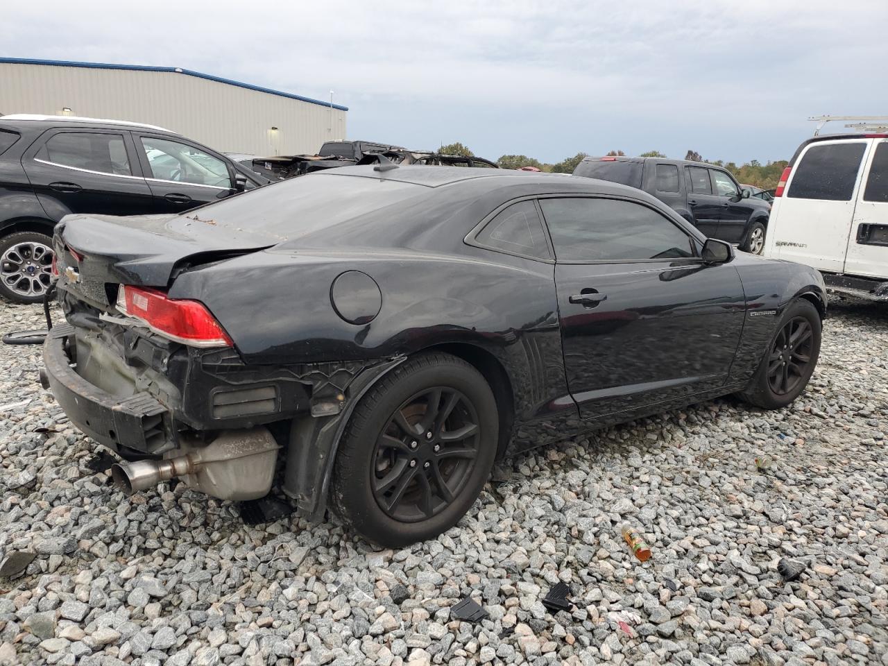 2015 Chevrolet Camaro VIN 2G1FB1E38F9301863 Copart auction photo, front end / rear end damage thumbnail 3