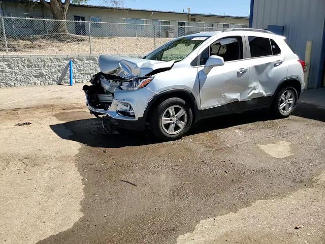 2020 Chevrolet Trax VIN KL7CJLSB8LB033635 Copart auction photo, front end / side damage thumbnail 14