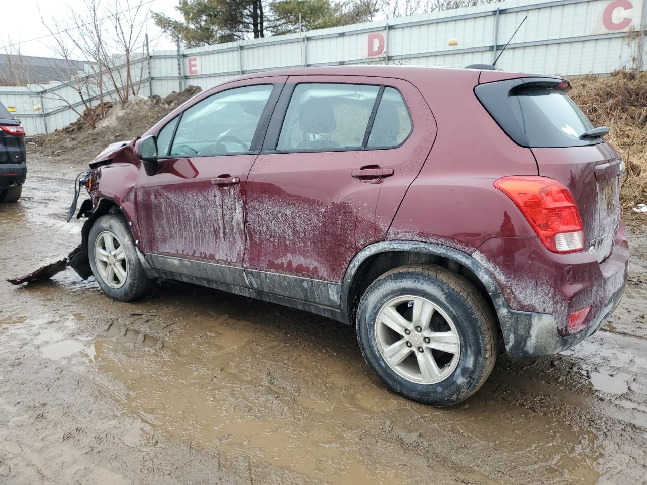 2017 Chevrolet Trax VIN 3GNCJNSB5HL173301 Copart auction photo, front end / side damage thumbnail 2