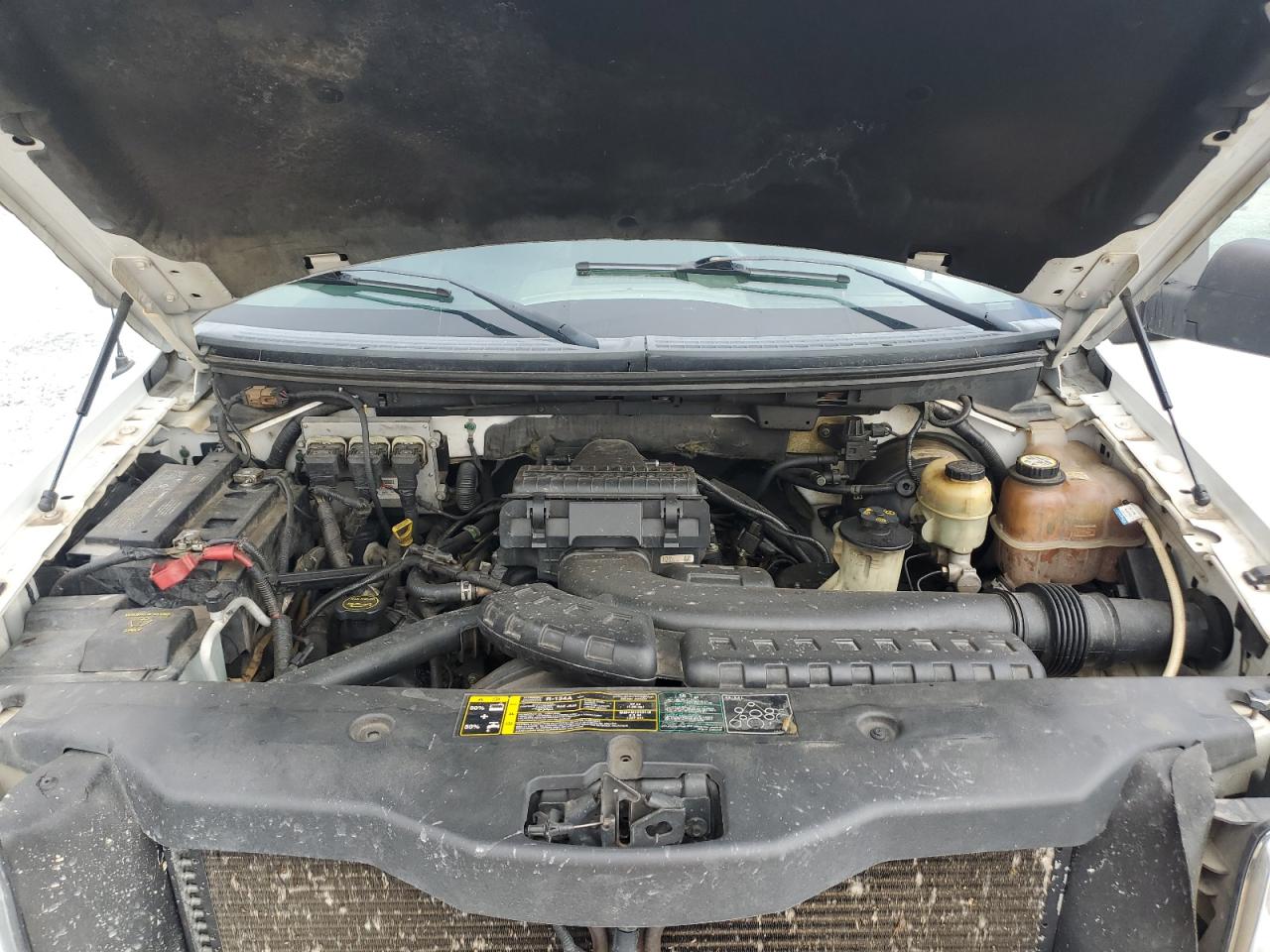 2004 Ford F-150 VIN 1FTPX14504NB57820 Copart auction photo, rear end damage thumbnail 12