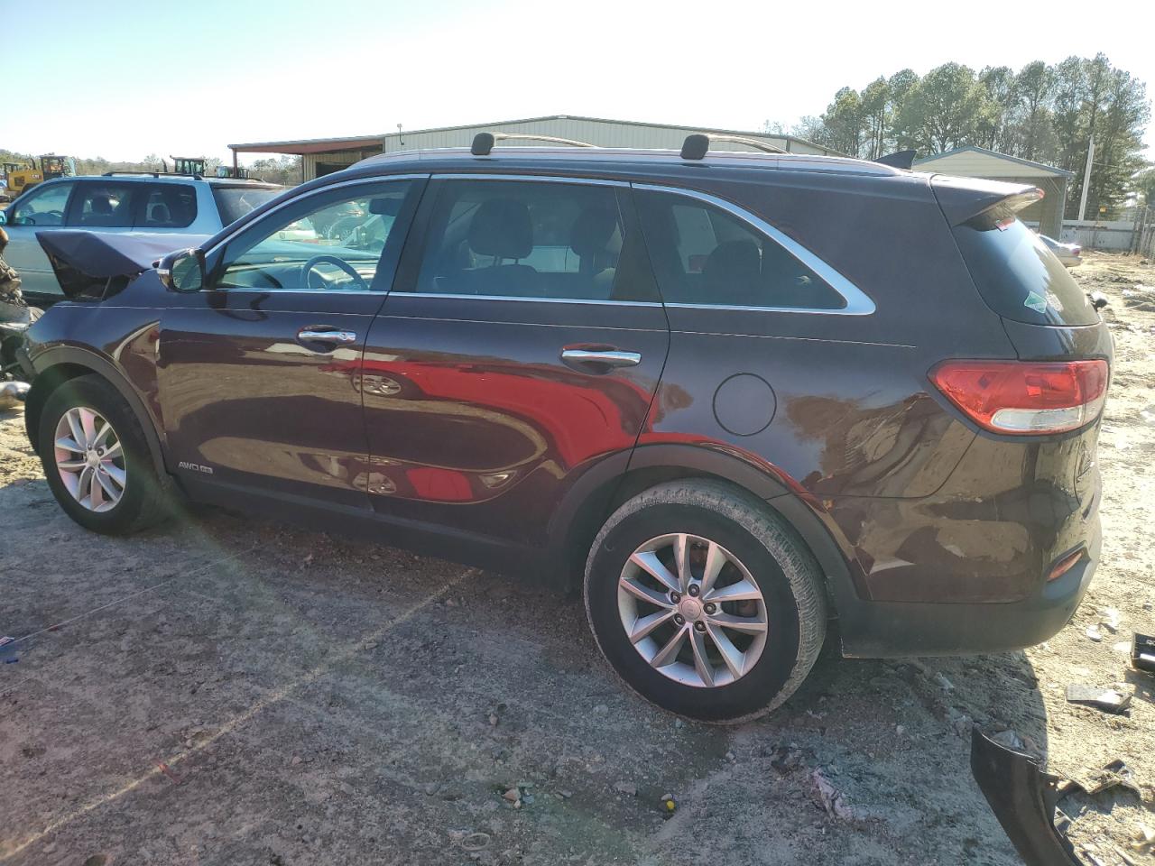 2016 KIA Sorento VIN 5XYPGDA5XGG126446 Copart auction photo, front end damage thumbnail 2