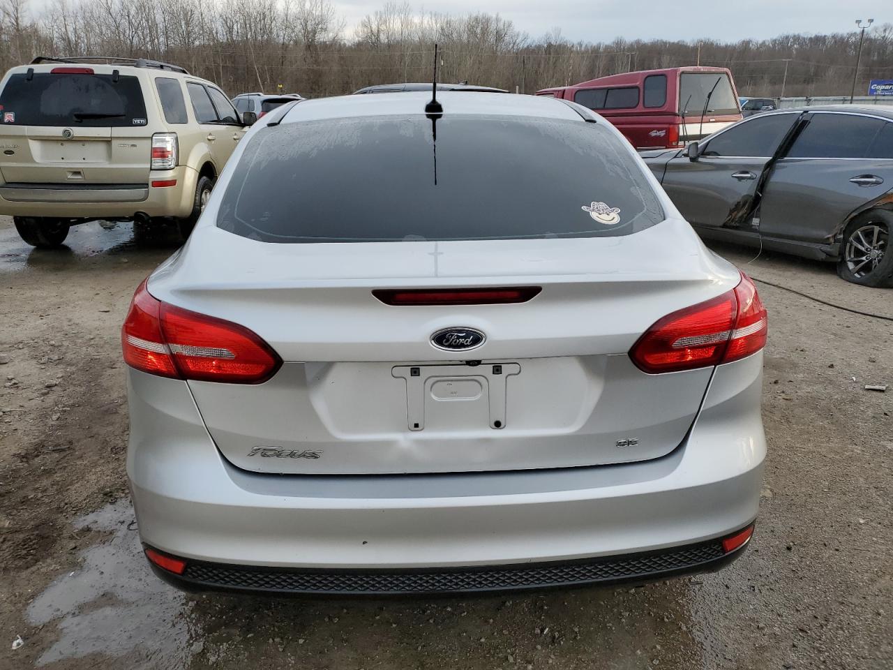 2016 Ford Focus VIN 1FADP3F20GL381435 Copart auction photo, side damage thumbnail 6