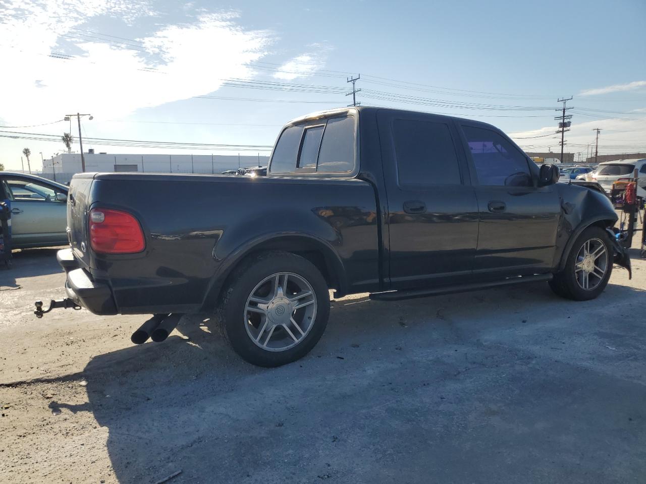 2003 Ford F-150 VIN 1FTRW07333KC91740 Copart auction photo, front end damage thumbnail 3