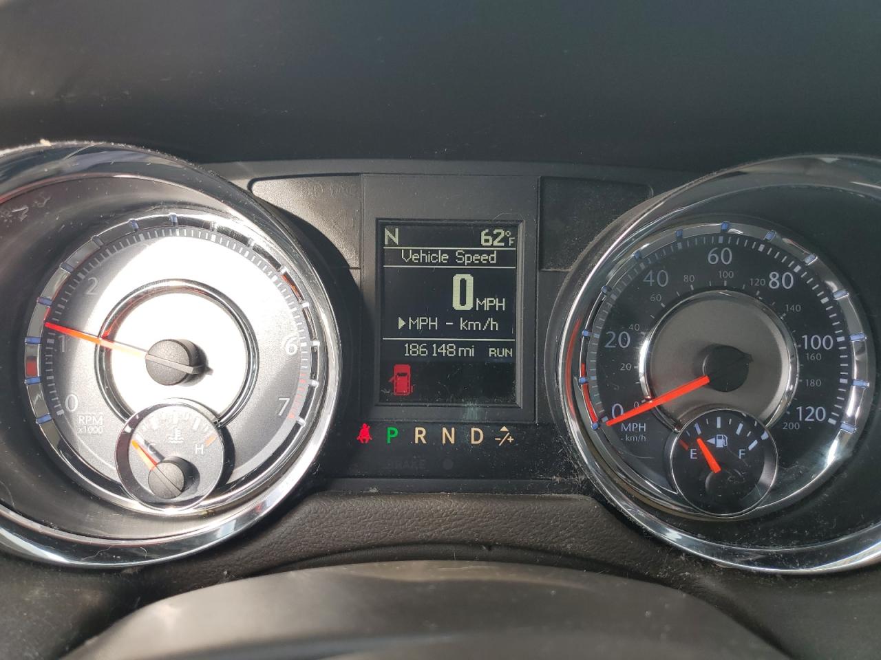 2015 Chrysler Town & Country VIN 2C4RC1BG6FR520930 Copart auction photo, front end damage thumbnail 9