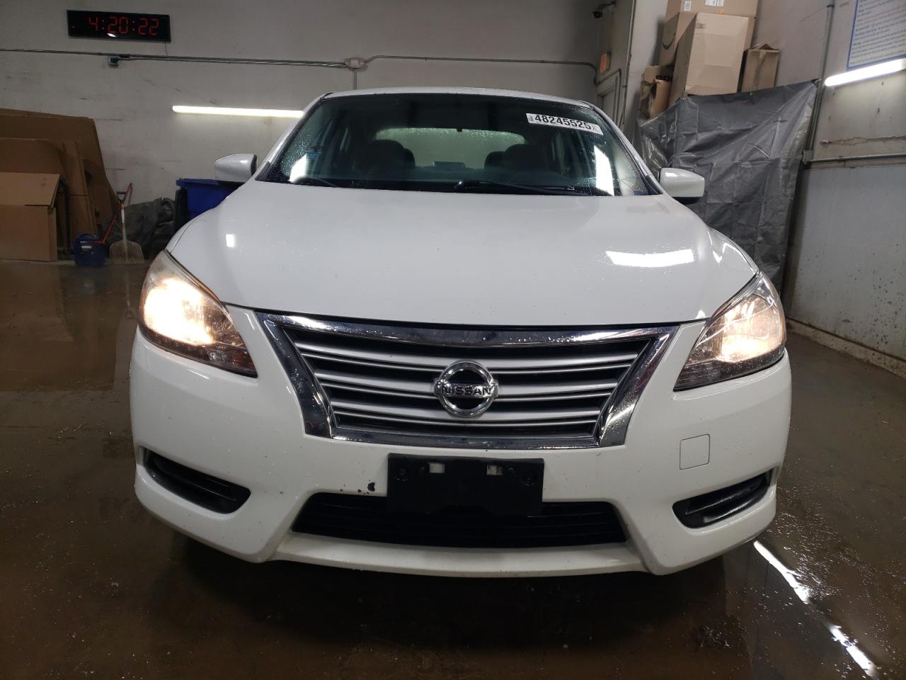 2015 Nissan Sentra VIN 3N1AB7AP3FY275981 Copart auction photo, side / minor dent/scratches damage thumbnail 5