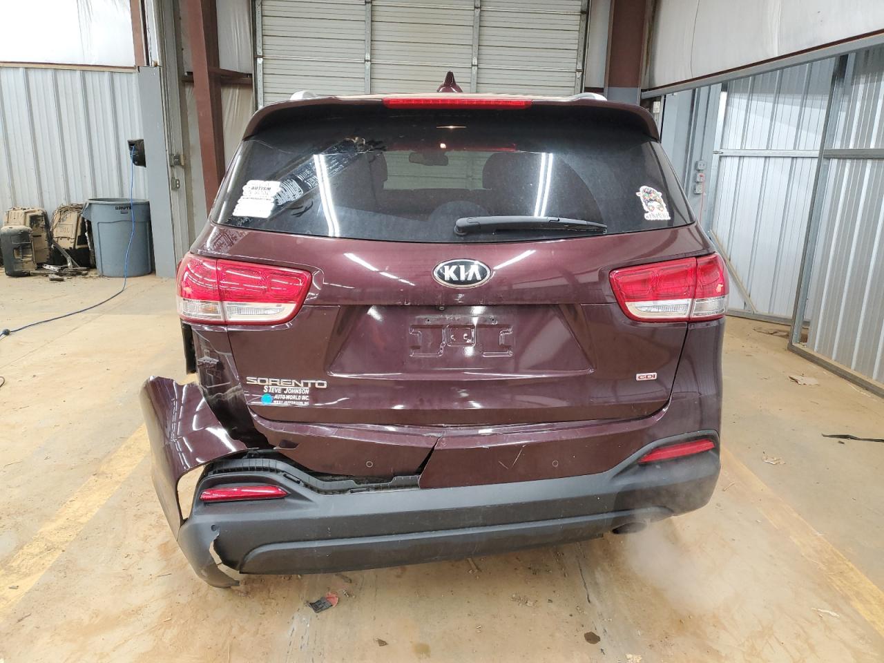 2018 KIA Sorento VIN 5XYPGDA34JG415439 Copart auction photo, rear end / minor dent/scratches damage thumbnail 6