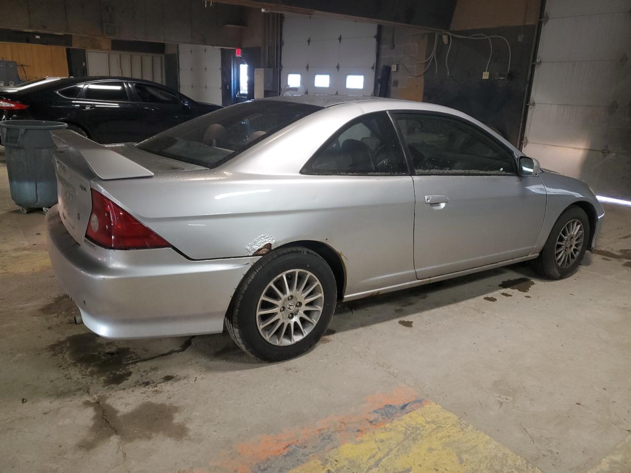 2005 Honda Civic VIN 1HGEM22975L008055 Copart auction photo, rear end / minor dent/scratches damage thumbnail 3