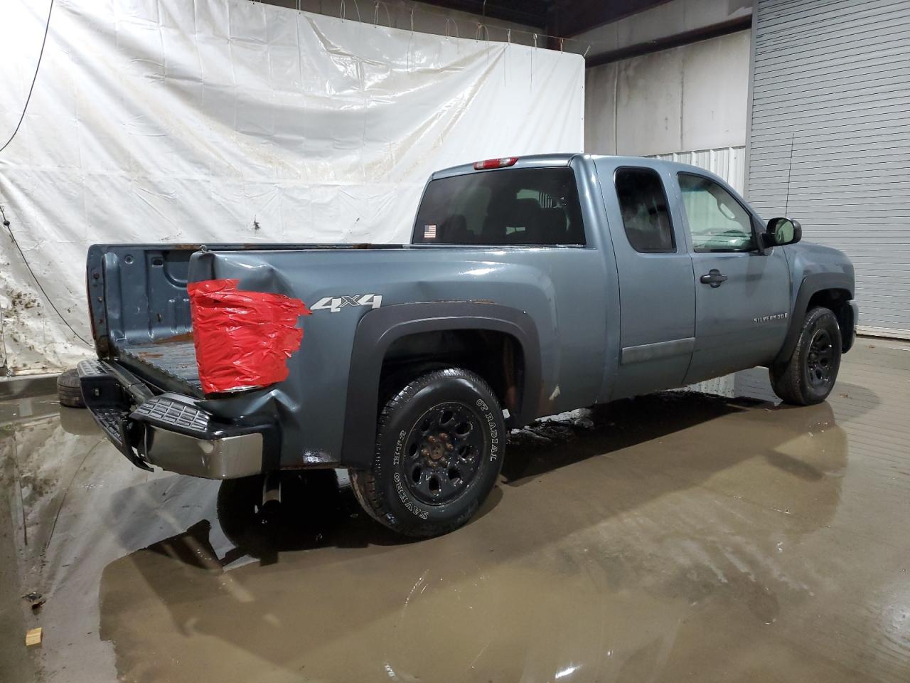 2008 Chevrolet Silverado VIN 2GCEK19C081324181 Copart auction photo, rear end / side damage thumbnail 3