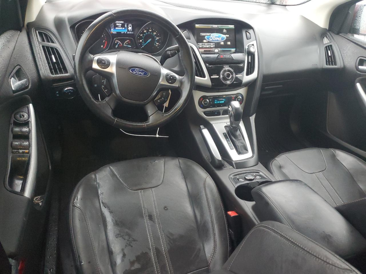 2013 Ford Focus VIN 1FADP3K26DL117055 Copart auction photo, rear end damage thumbnail 8
