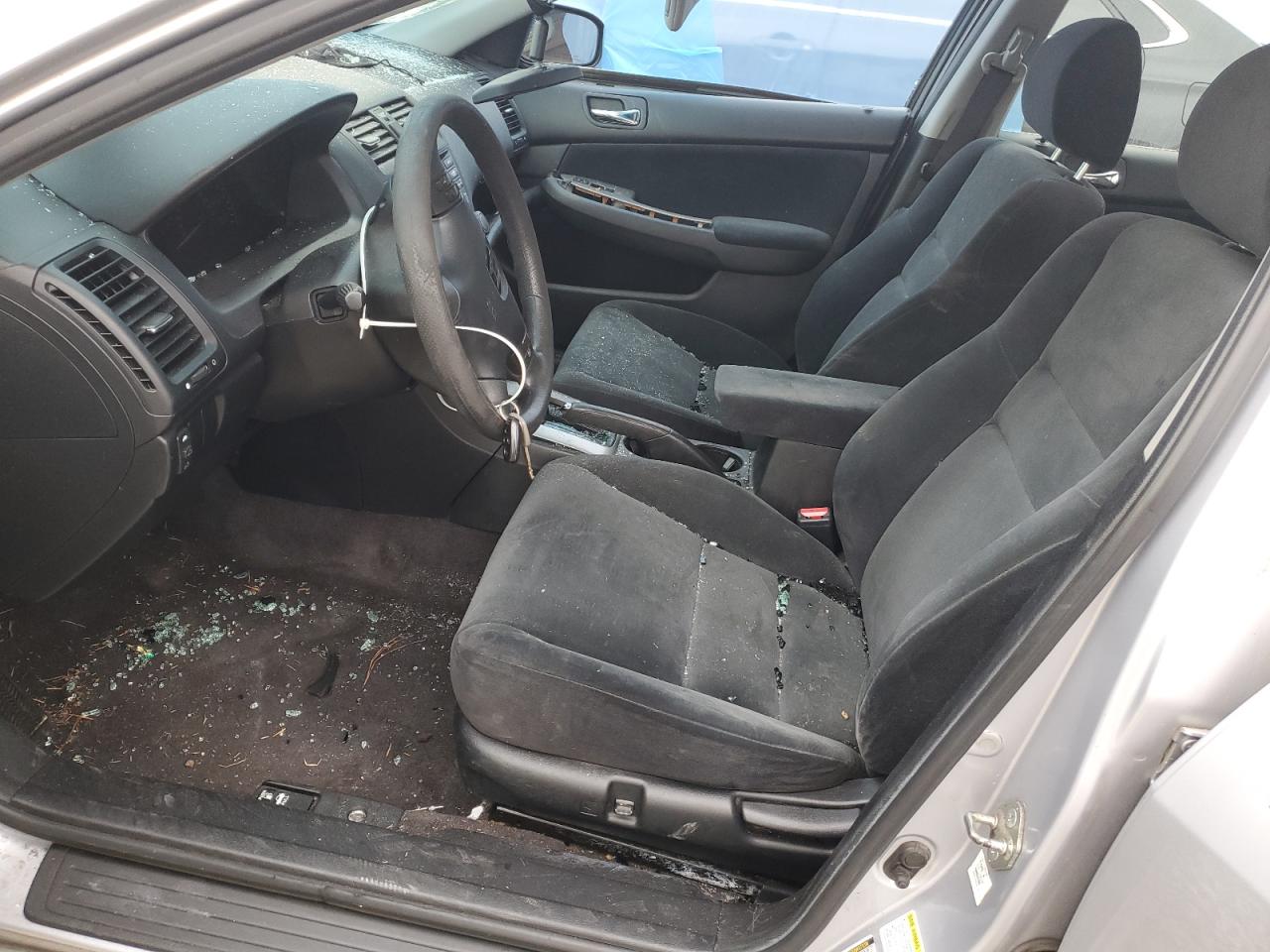 2004 Honda Accord VIN 1HGCM56684A095578 Copart auction photo, all over damage thumbnail 7