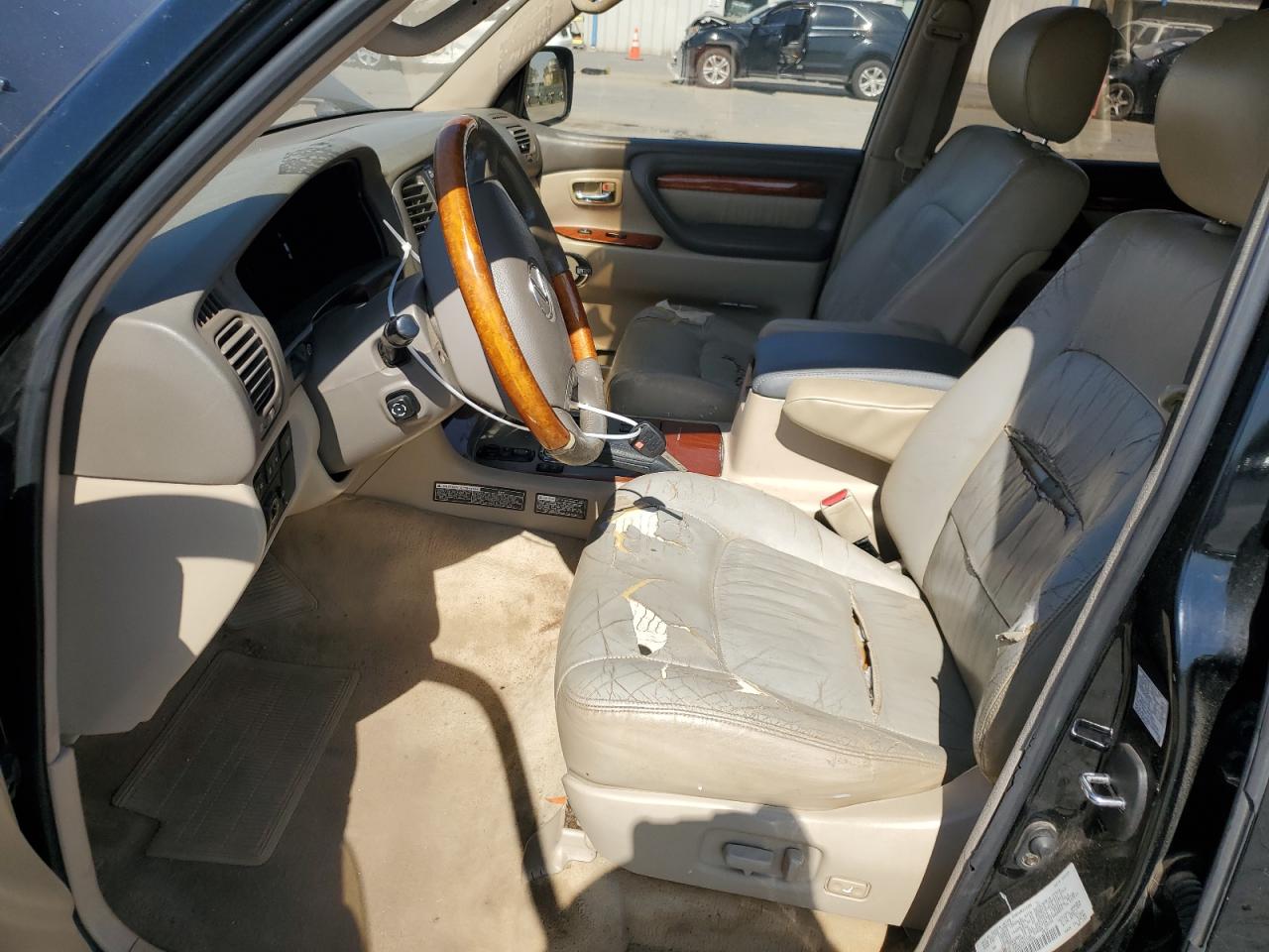 2003 Lexus LX VIN JTJHT00W533531886 Copart auction photo, minor dent/scratches damage thumbnail 7