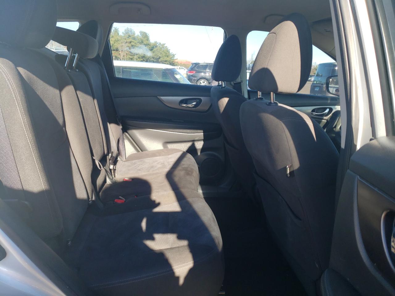 2016 Nissan Rogue VIN KNMAT2MV4GP619831 Copart auction photo, rear end damage thumbnail 11