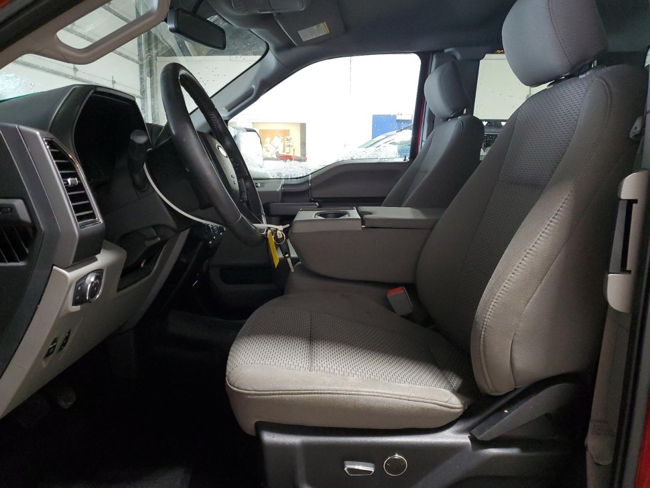 2018 Ford F-150 VIN 1FTFX1EG8JKF93078 Copart auction photo, side / rear end damage thumbnail 7
