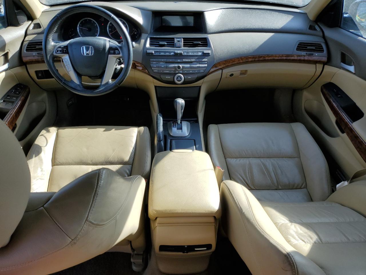 2010 Honda Accord VIN 1HGCP2F81AA136040 Copart auction photo, front end damage thumbnail 8