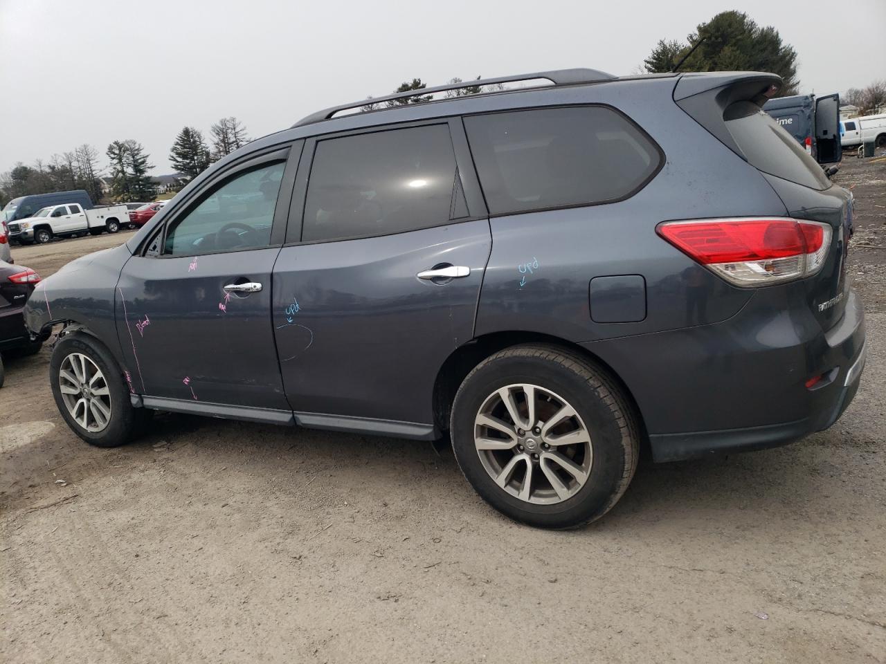 2014 Nissan Pathfinder VIN 5N1AR2MM2EC628856 Copart auction photo, front end / minor dent/scratches damage thumbnail 2