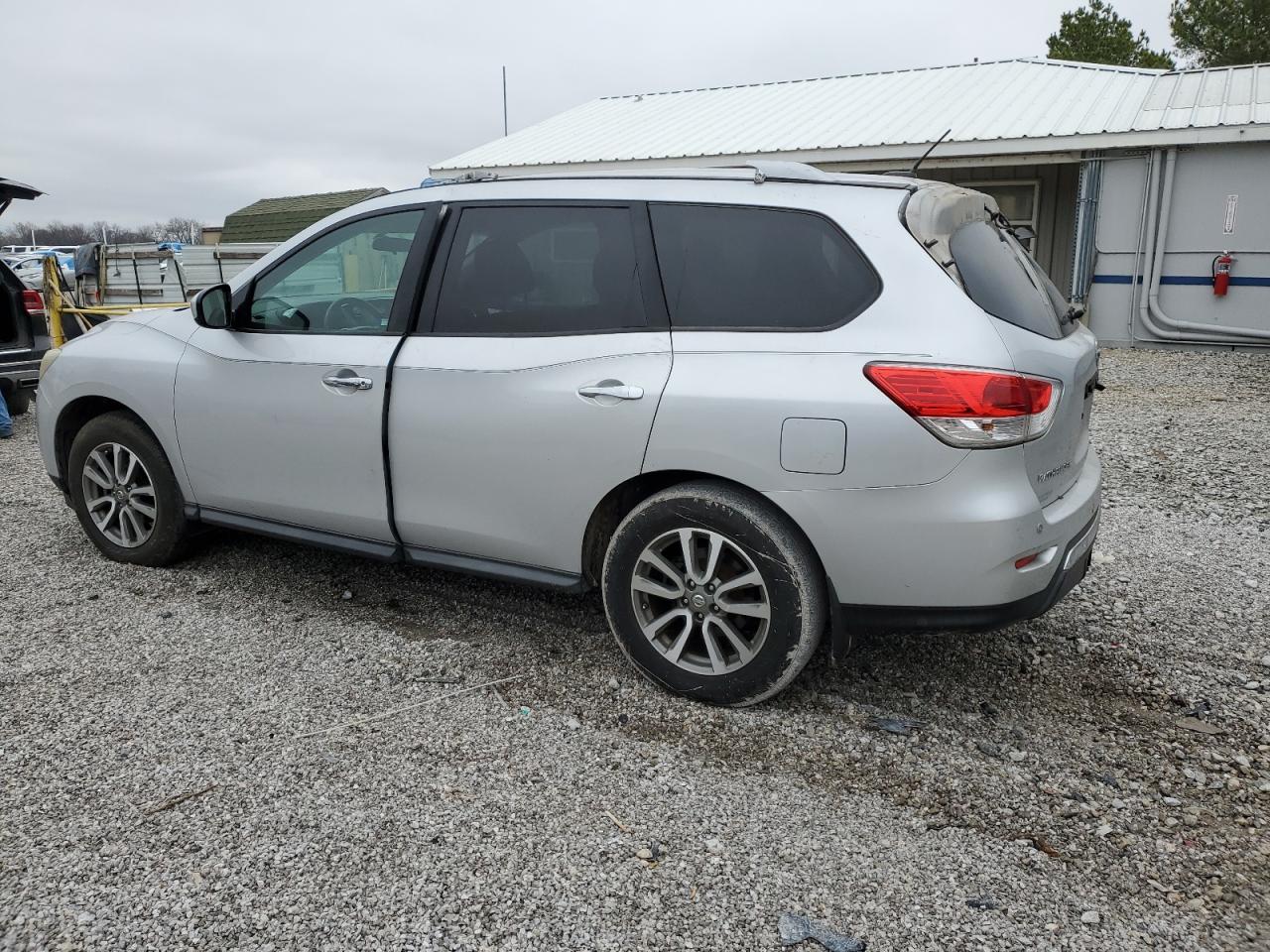 2013 Nissan Pathfinder VIN 5N1AR2MM5DC639641 Copart auction photo, rollover damage thumbnail 2