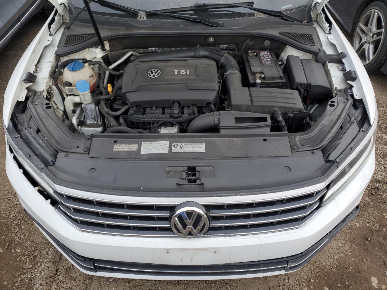 2016 Volkswagen Passat VIN 1VWCT7A32GC054573 Copart auction photo, side / front end damage thumbnail 11