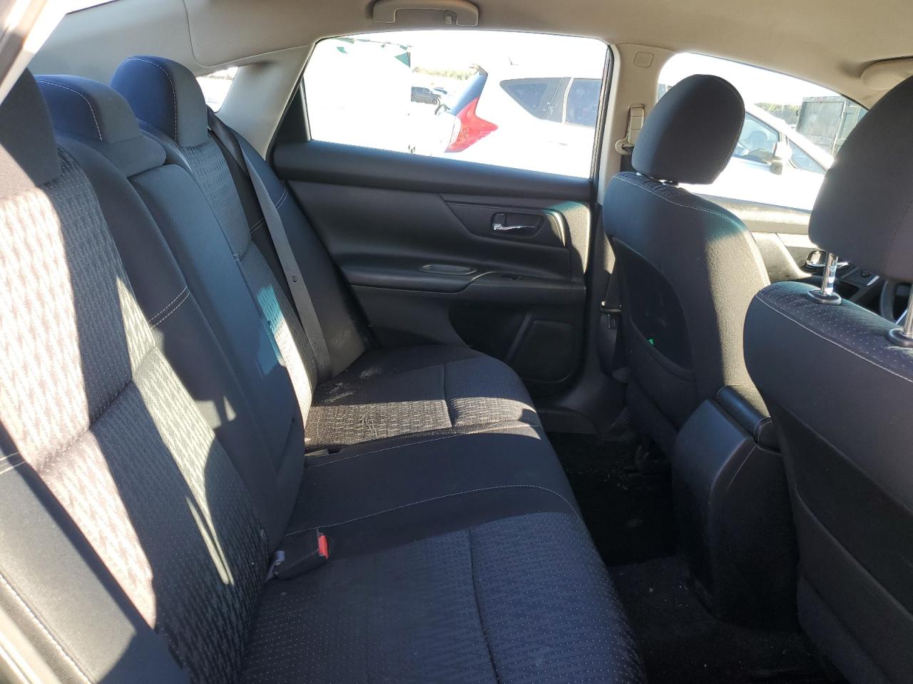 2016 Nissan Altima VIN 1N4AL3AP9GC232281 Copart auction photo, rear end damage thumbnail 11