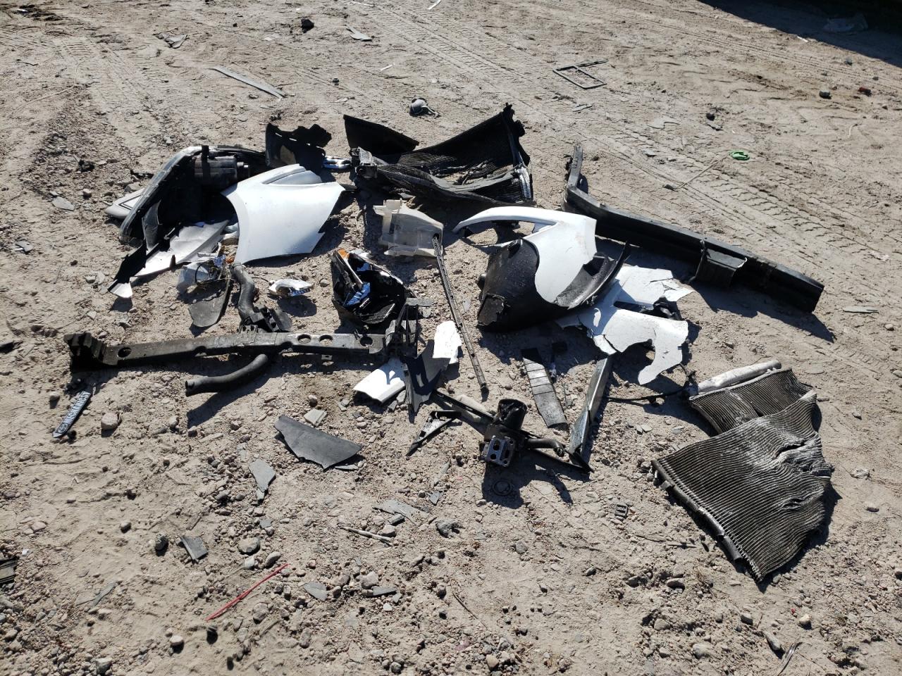 2019 Toyota RAV 4 VIN 2T3P1RFV7KW022787 Copart auction photo, front end / undercarriage damage thumbnail 15