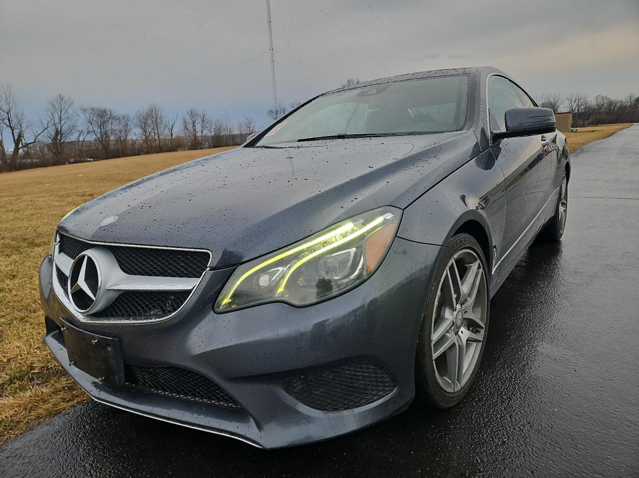 2014 Mercedes-Benz E-klasse VIN WDDKJ8JB2EF251679 Copart auction photo, normal wear / minor dent/scratches damage thumbnail 2