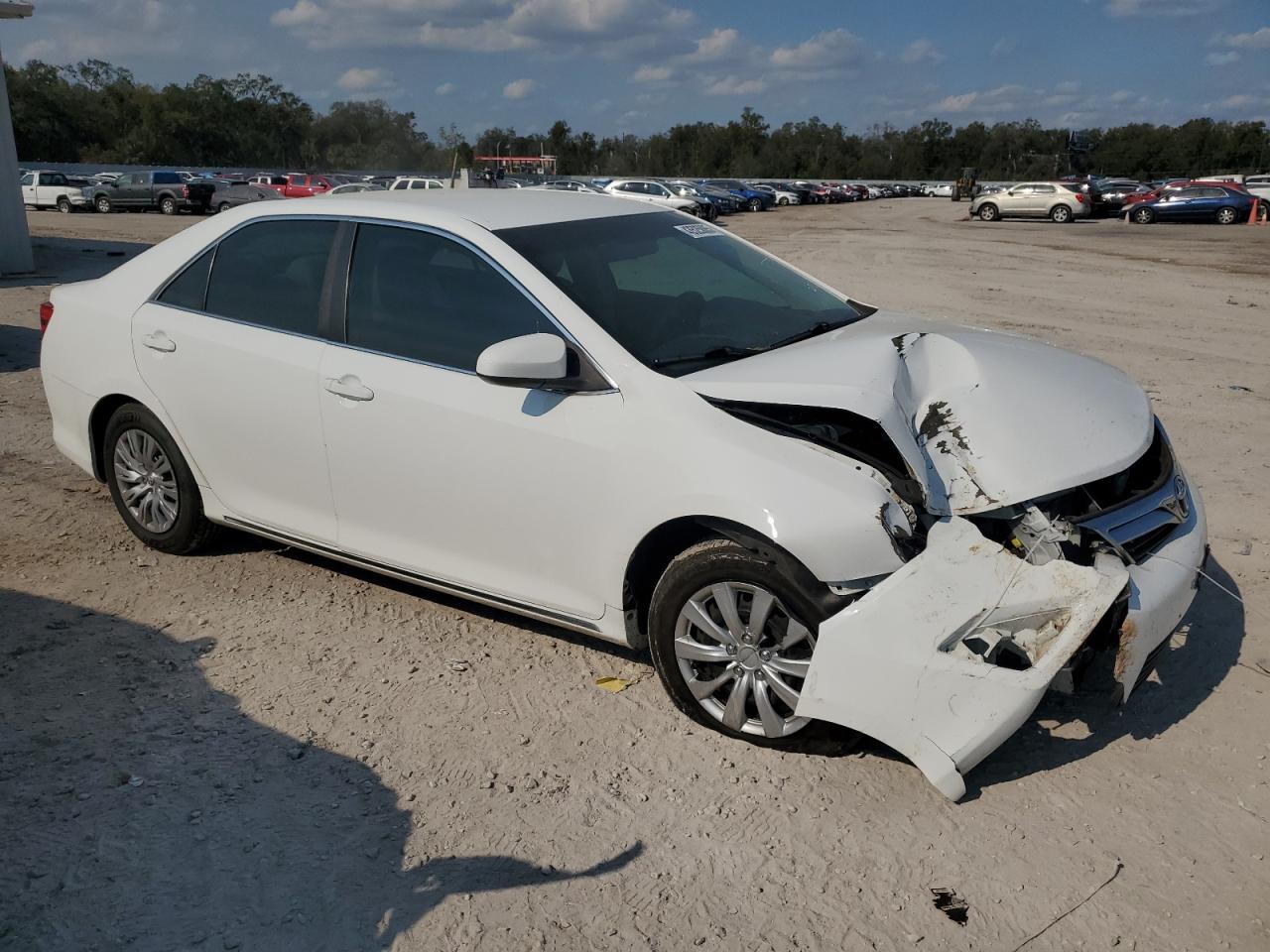 2014 Toyota Camry VIN 4T4BF1FK0ER381775 Copart auction photo, front end damage thumbnail 4