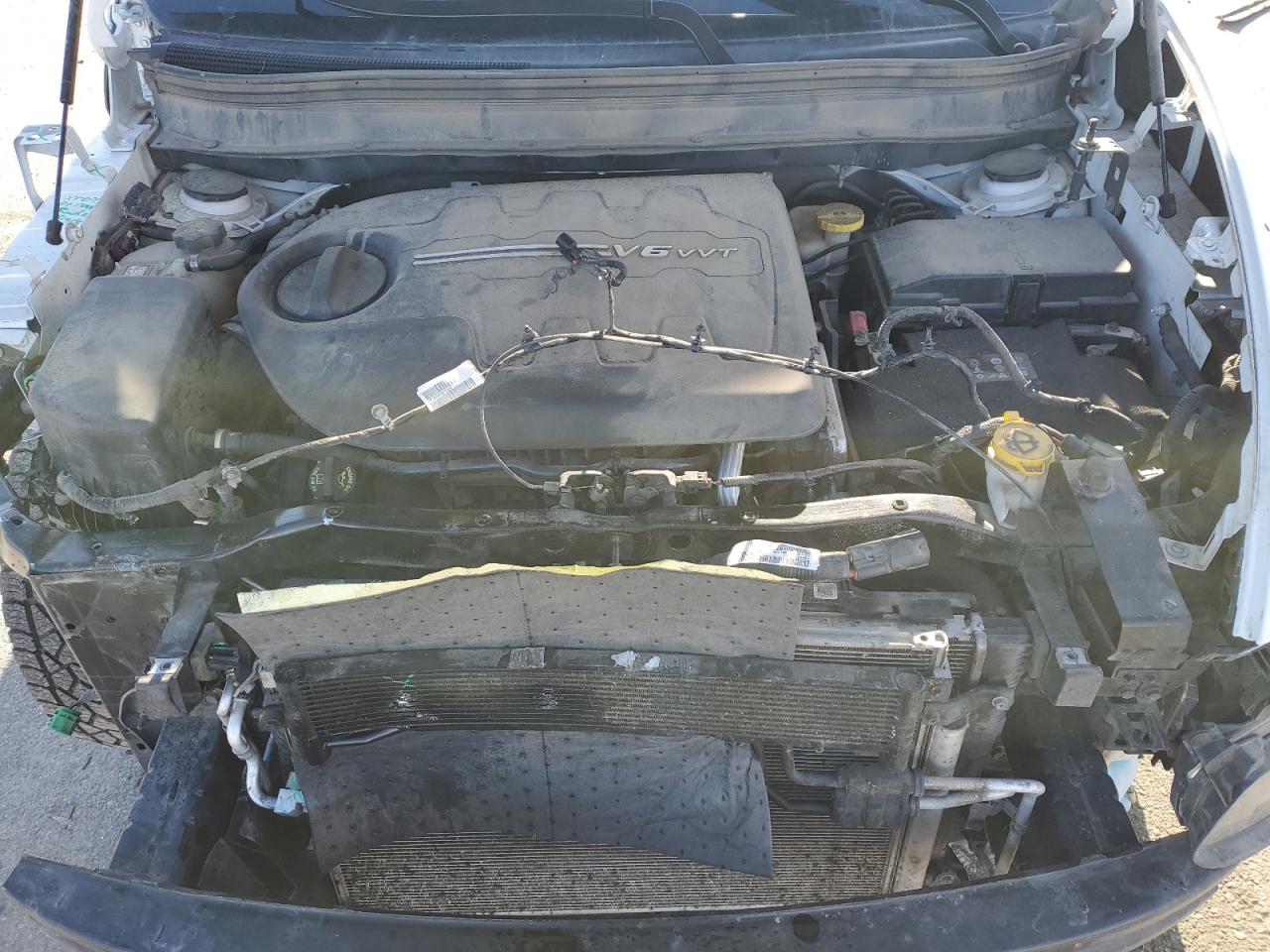 2017 Jeep Cherokee VIN 1C4PJMBS3HW567992 Copart auction photo, front end damage thumbnail 14
