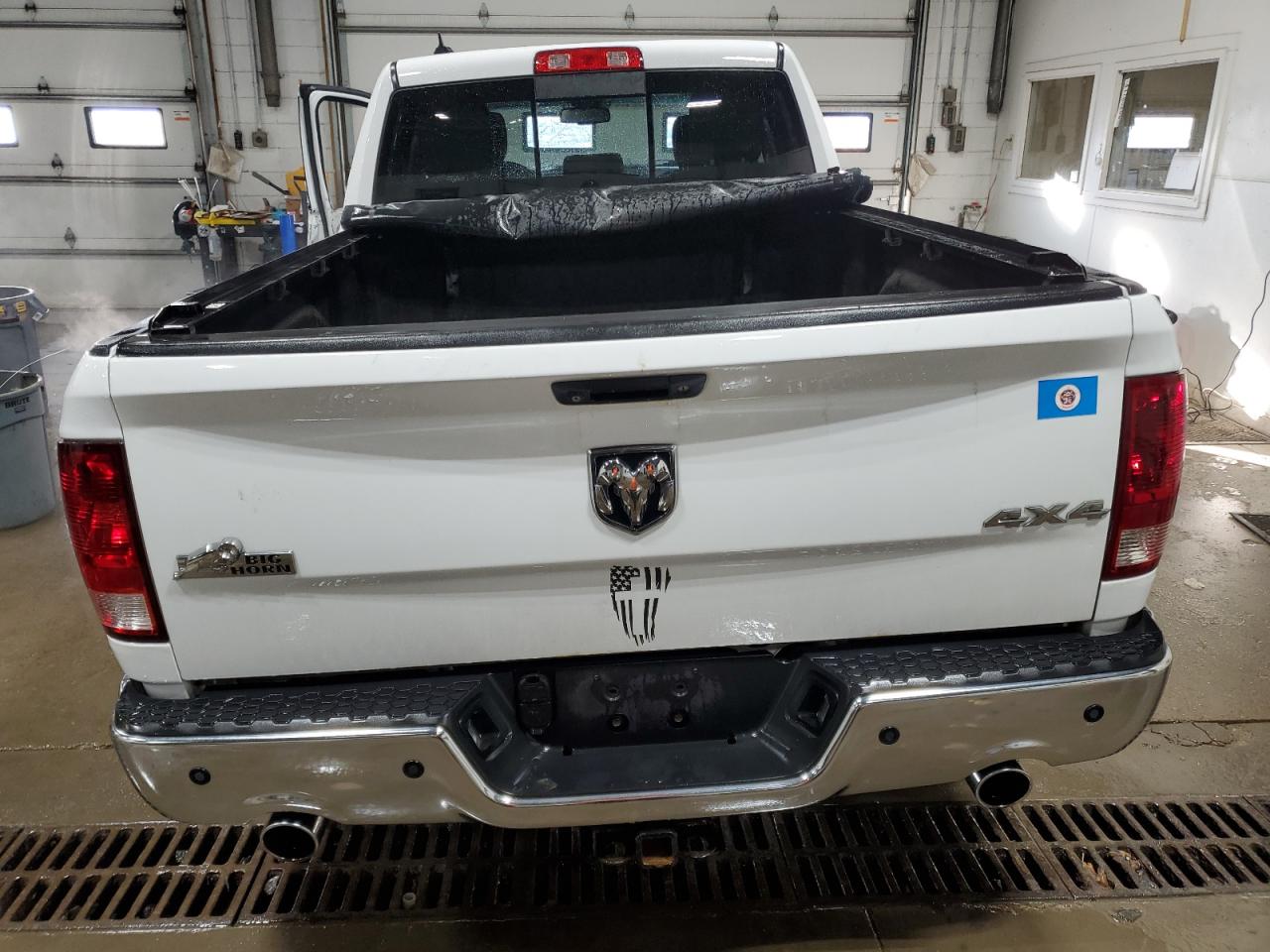 2013 RAM 1500 VIN 1C6RR7GT1DS577627 Copart auction photo, side / front end damage thumbnail 6
