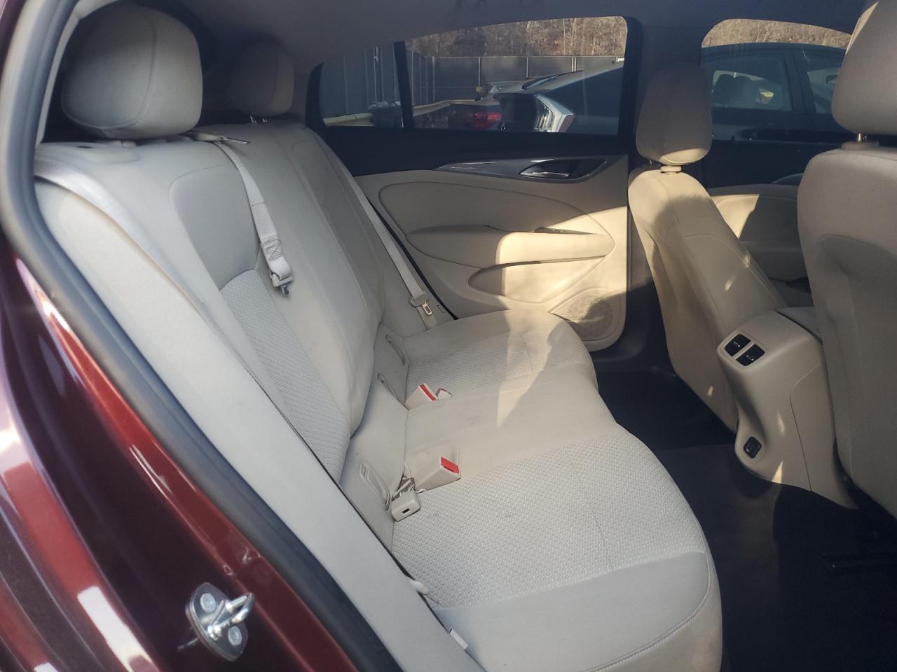2018 Buick Regal VIN W04GL6SX4J1046438 Copart auction photo, front end / rear end damage thumbnail 10