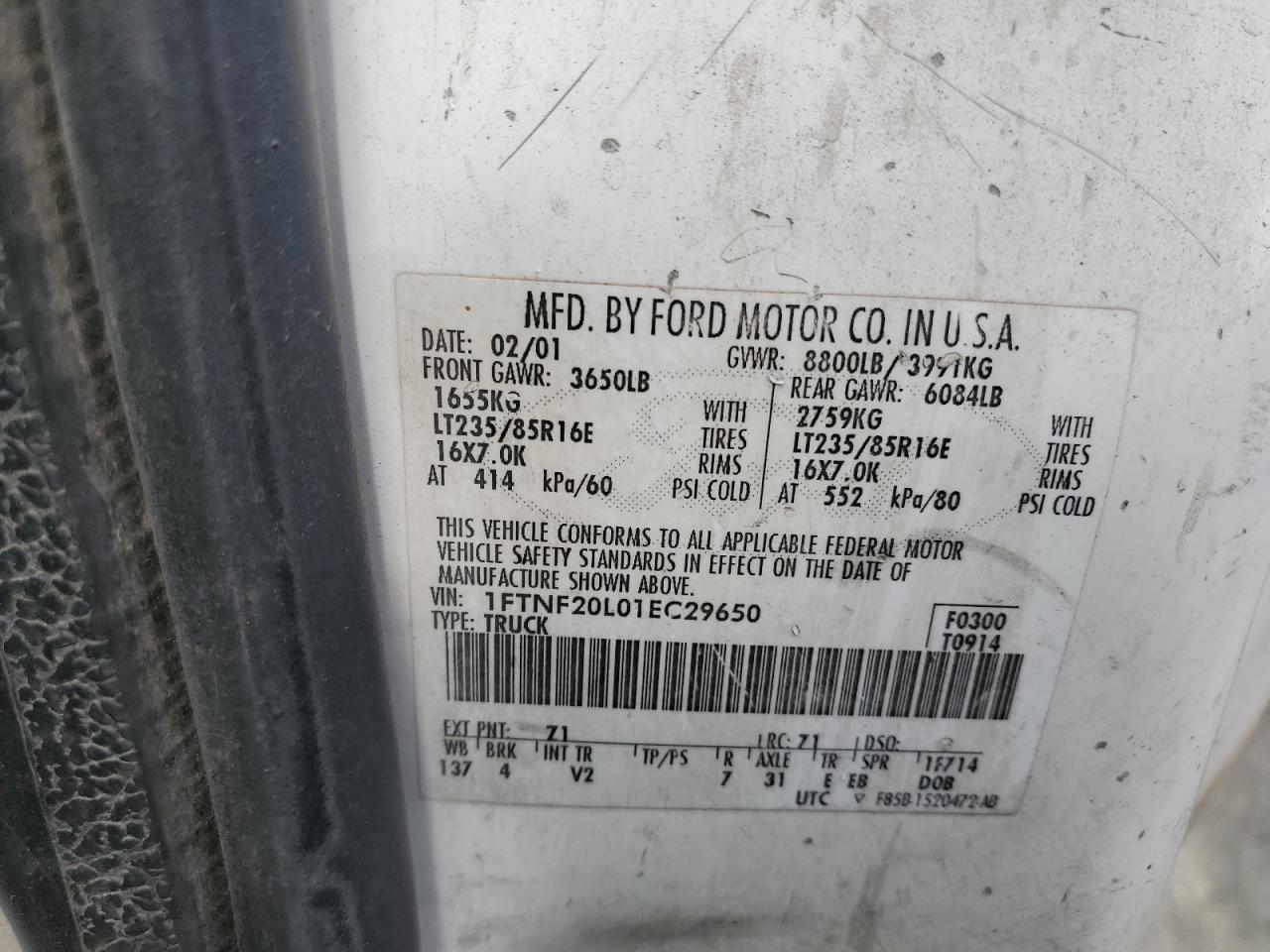 2001 Ford F250 VIN 1FTNF20L01EC29650 Copart auction photo, rear end damage thumbnail 13