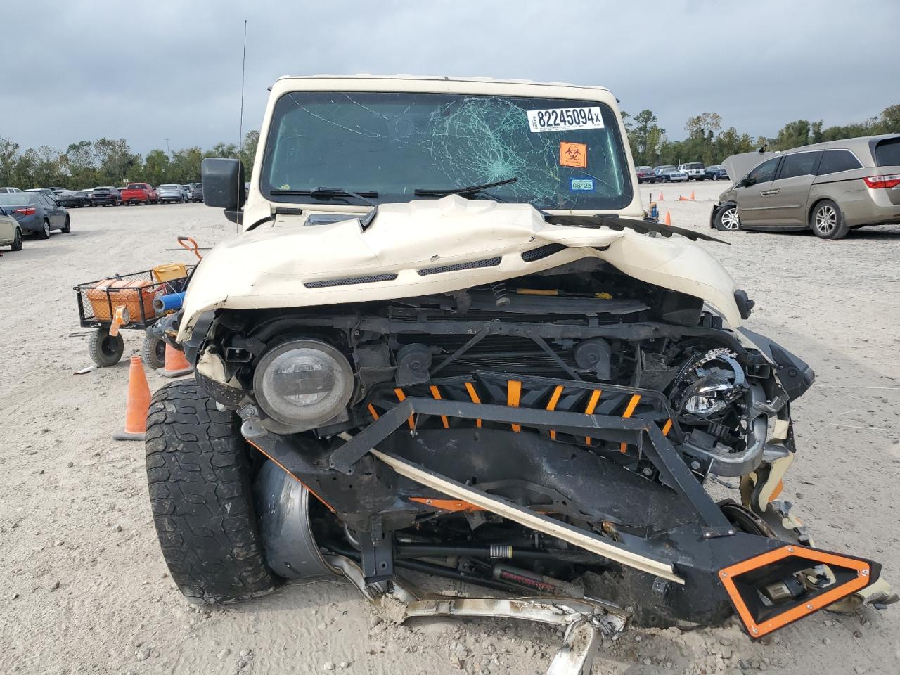 2018 Jeep Wrangler VIN 1C4HJXDG0JW143948 Copart auction photo, front end damage thumbnail 5