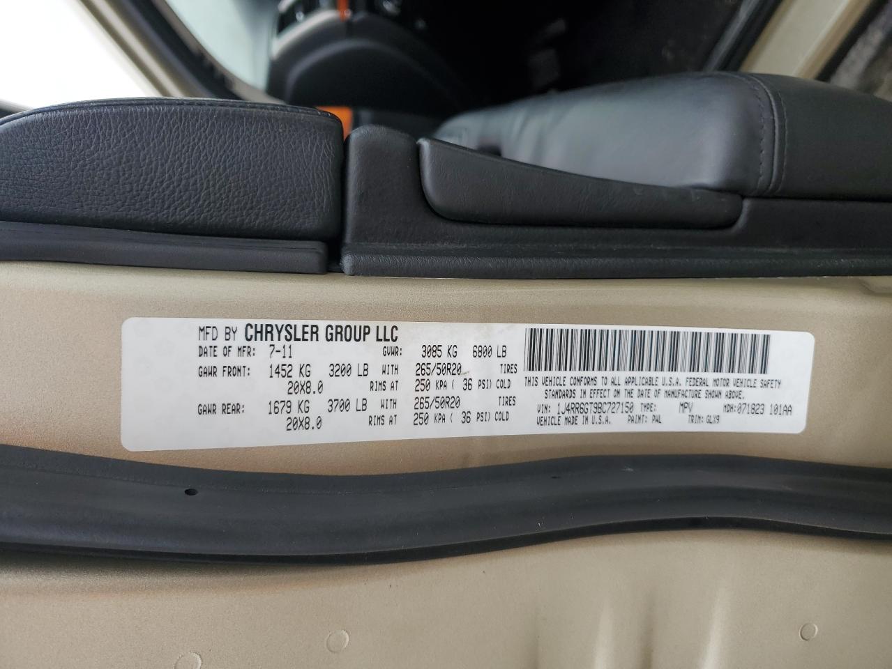 2011 Jeep Grand Cherokee VIN 1J4RR6GT9BC727150 Copart auction photo, side / hail damage thumbnail 15