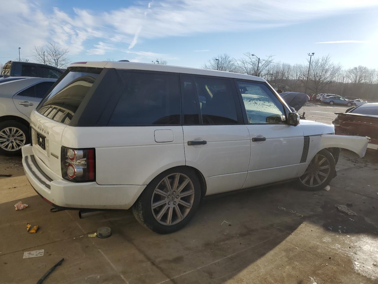 2011 Land Rover Range Rover VIN SALMF1E47BA337594 Copart auction photo, front end damage thumbnail 3