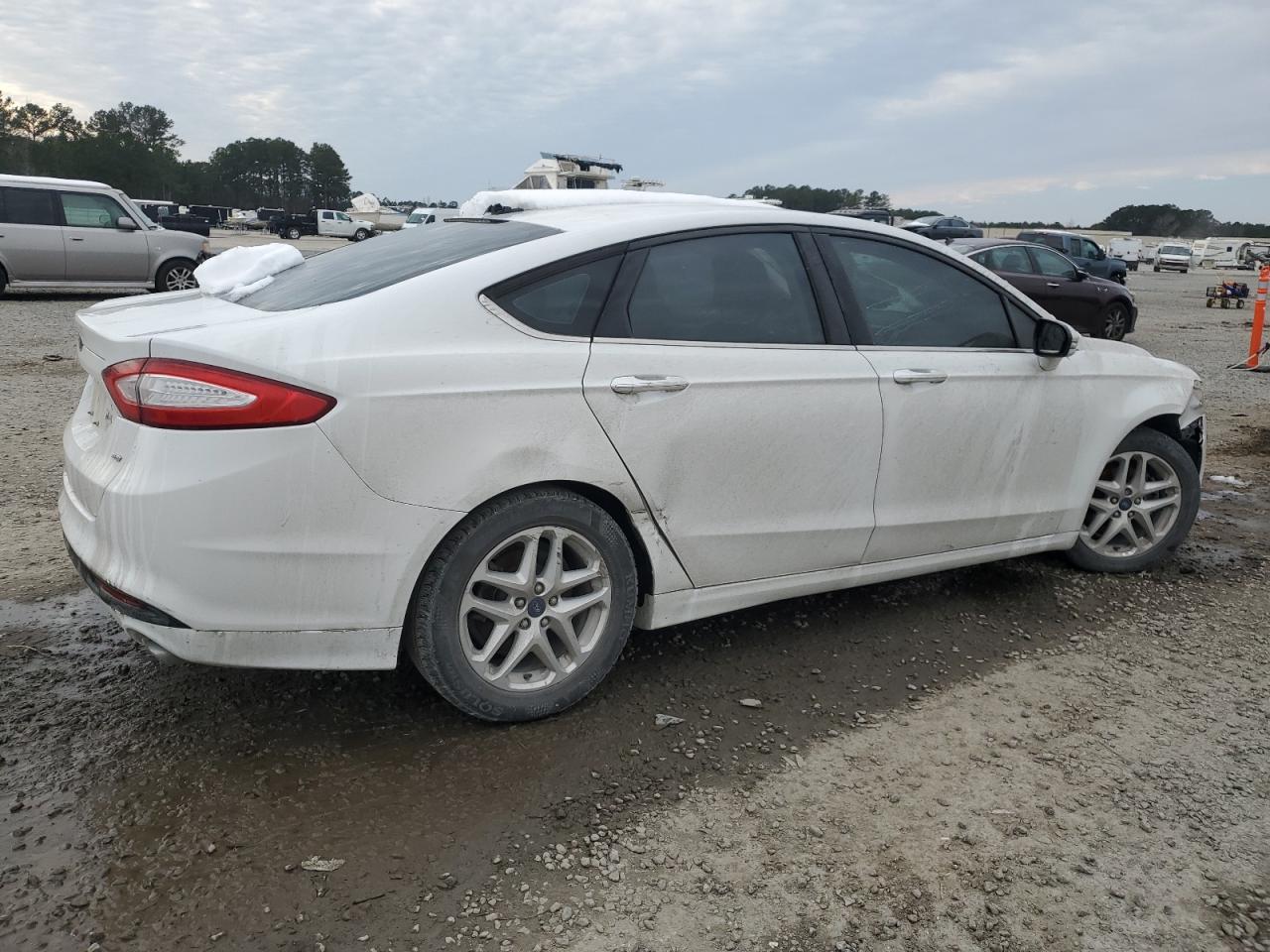 2015 Ford Fusion VIN 3FA6P0H70FR164905 Copart auction photo, front end / side damage thumbnail 3