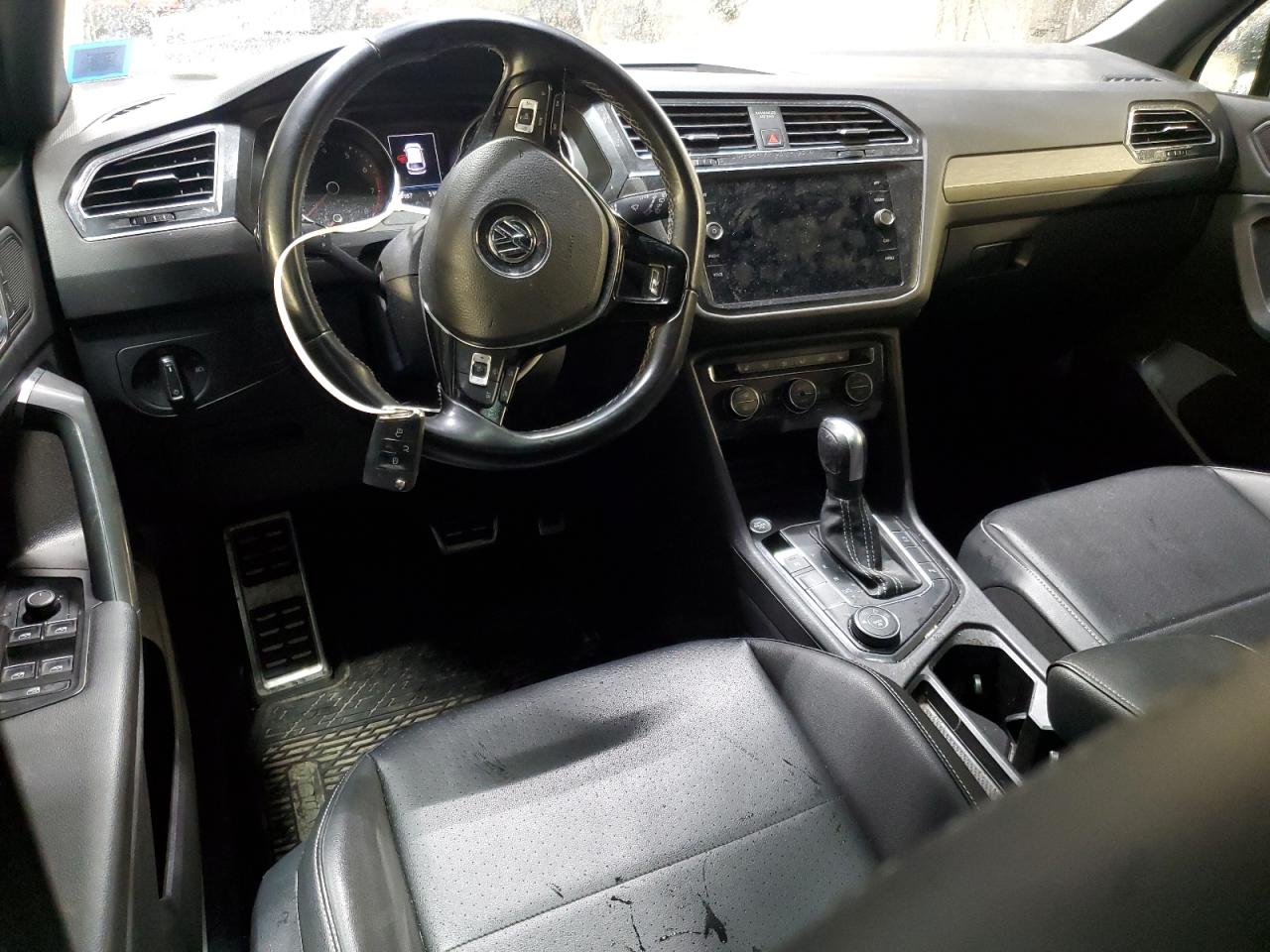 2021 Volkswagen Tiguan VIN 3VV2B7AX9MM132508 Copart auction photo, side / front end damage thumbnail 8