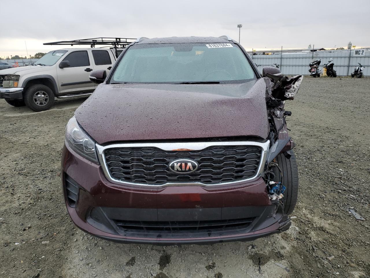 2019 KIA Sorento VIN 5XYPGDA53KG448824 Copart auction photo, side / front end damage thumbnail 5