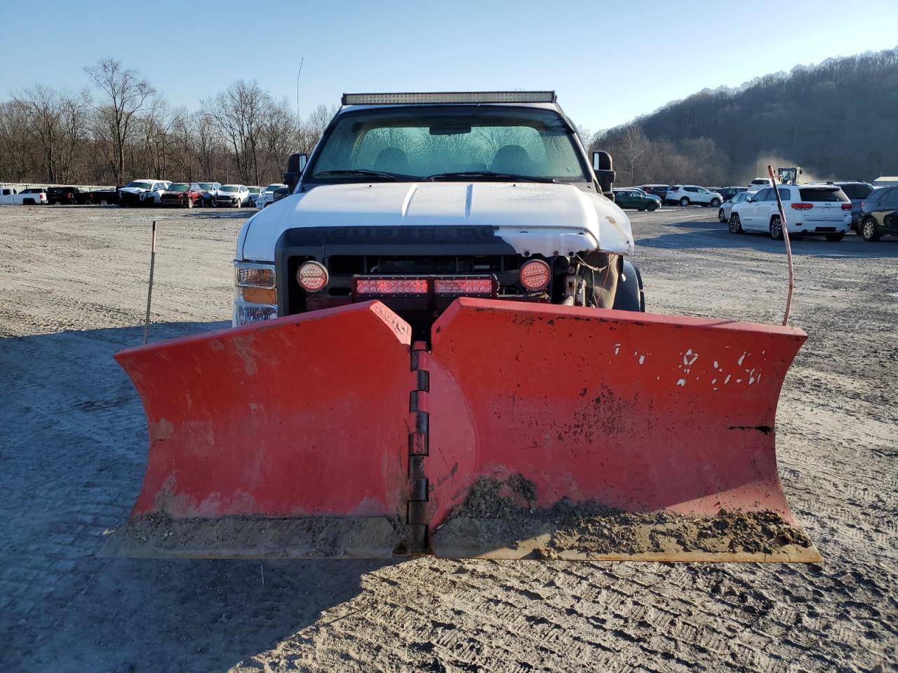 2008 Ford F350 VIN 1FDWF35598ED37369 Copart auction photo, front end / side damage thumbnail 5
