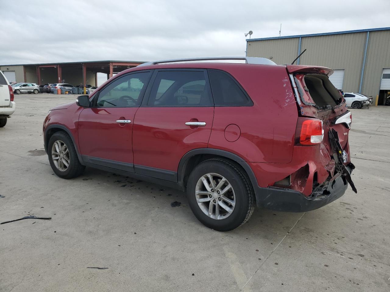 2014 KIA Sorento VIN 5XYKT3A60EG448454 Copart auction photo, rear end damage thumbnail 2