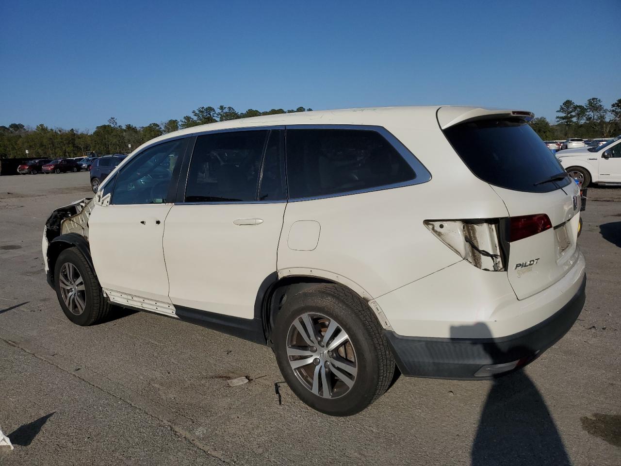 2018 Honda Pilot VIN 5FNYF5H67JB016626 Copart auction photo, rear end / side damage thumbnail 2