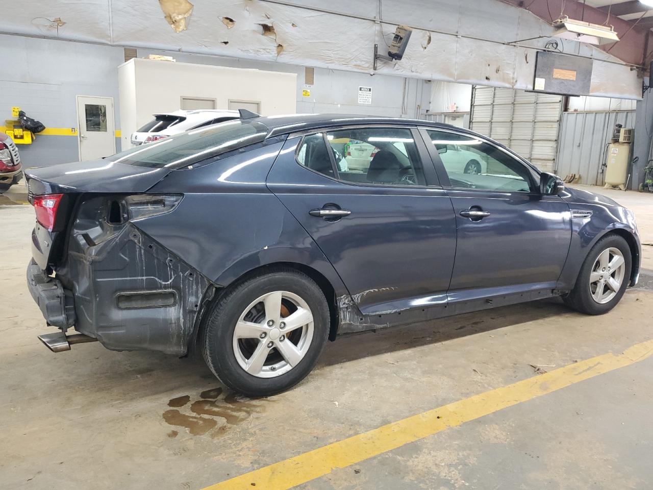 2015 KIA Optima VIN KNAGM4A78F5601090 Copart auction photo, rear end damage thumbnail 3