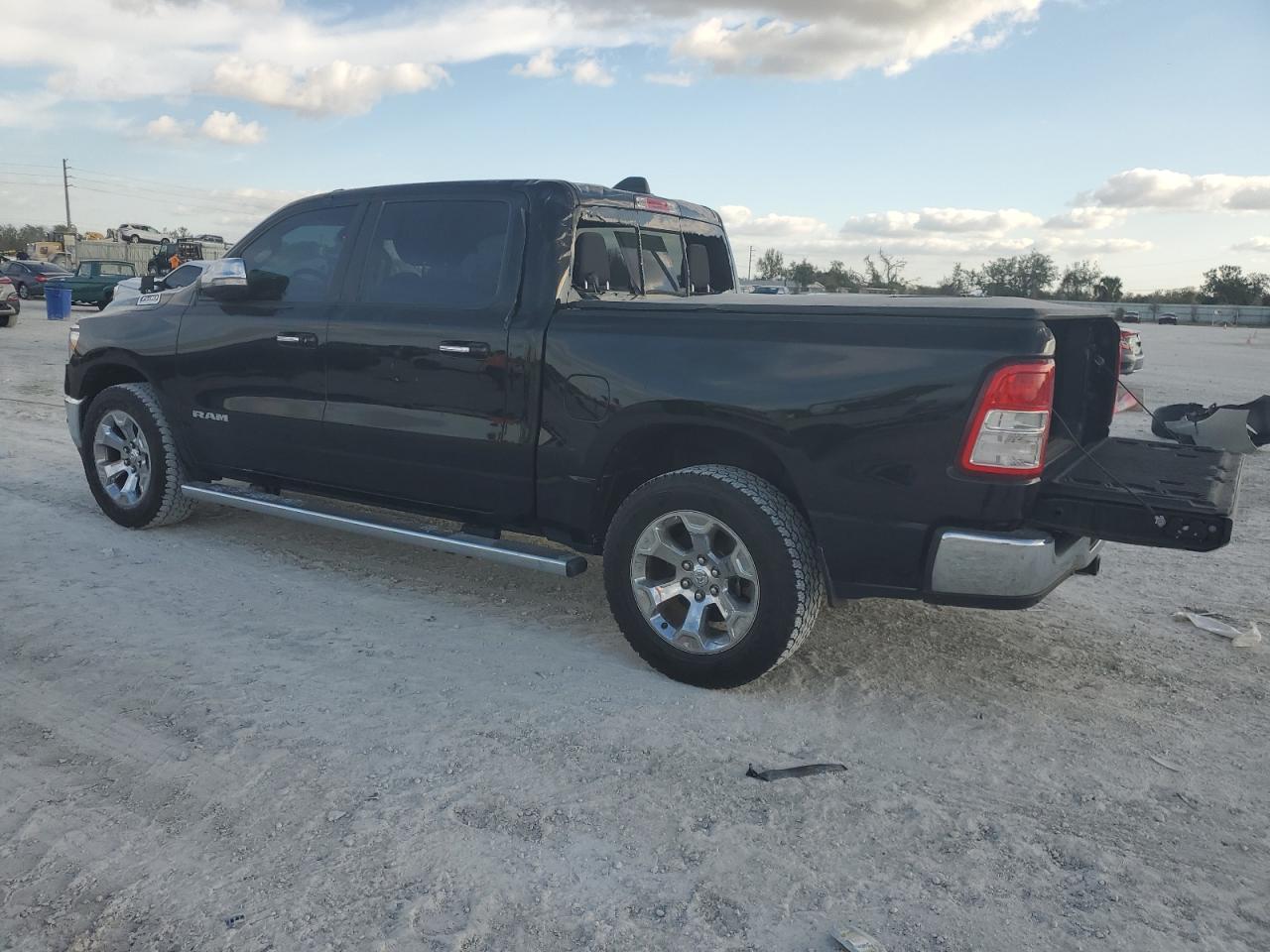 2019 RAM 1500 VIN 1C6RRFFG3KN803242 Copart auction photo, minor dent/scratches damage thumbnail 2