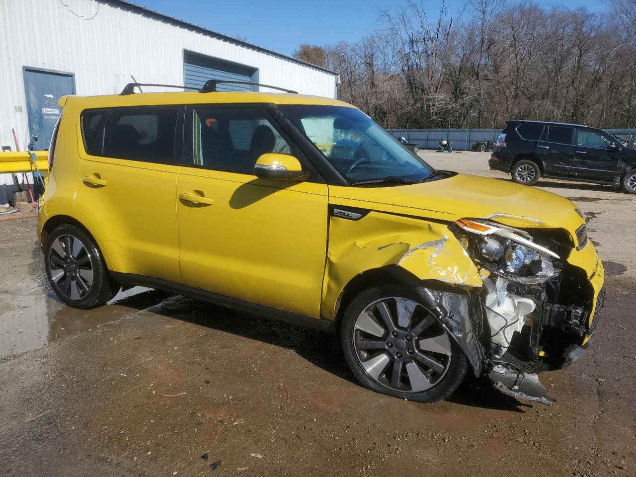 2015 KIA Soul VIN KNDJX3A50F7201974 Copart auction photo, front end / minor dent/scratches damage thumbnail 4