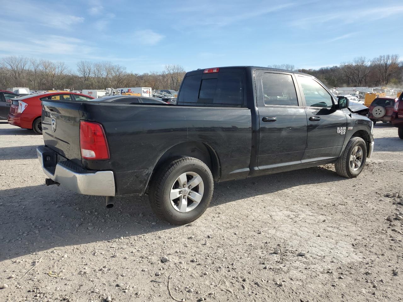 2019 RAM 1500 VIN 1C6RR6TT7KS612927 Copart auction photo, front end / minor dent/scratches damage thumbnail 3