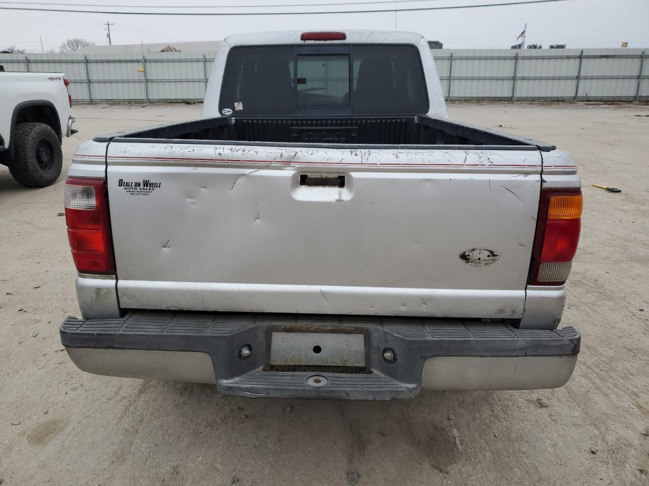 2004 Ford Ranger VIN 1FTYR14U74PA94001 Copart auction photo, front end / rear end damage thumbnail 6