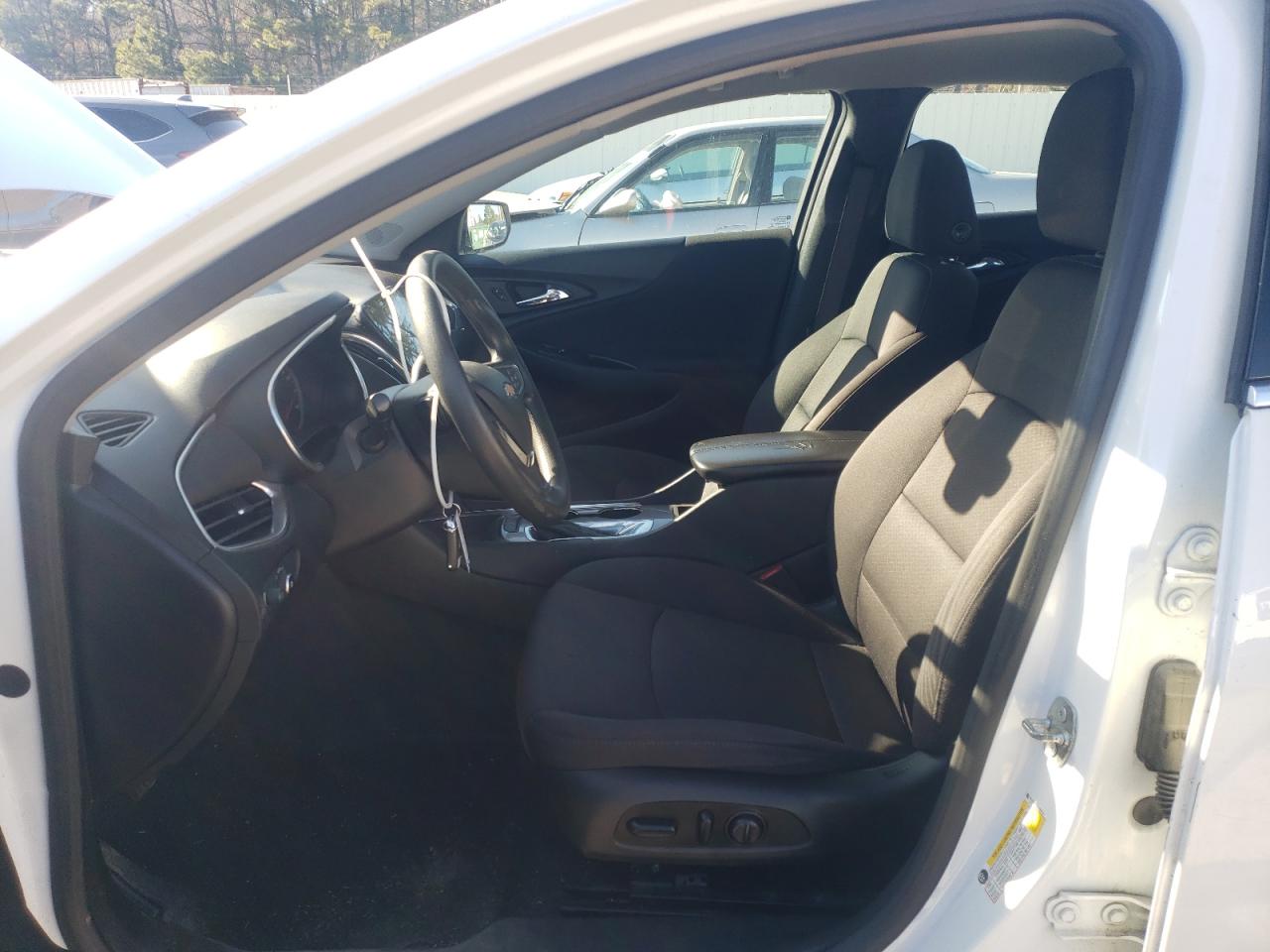 2020 Chevrolet Malibu VIN 1G1ZD5ST8LF089164 Copart auction photo, front end damage thumbnail 7