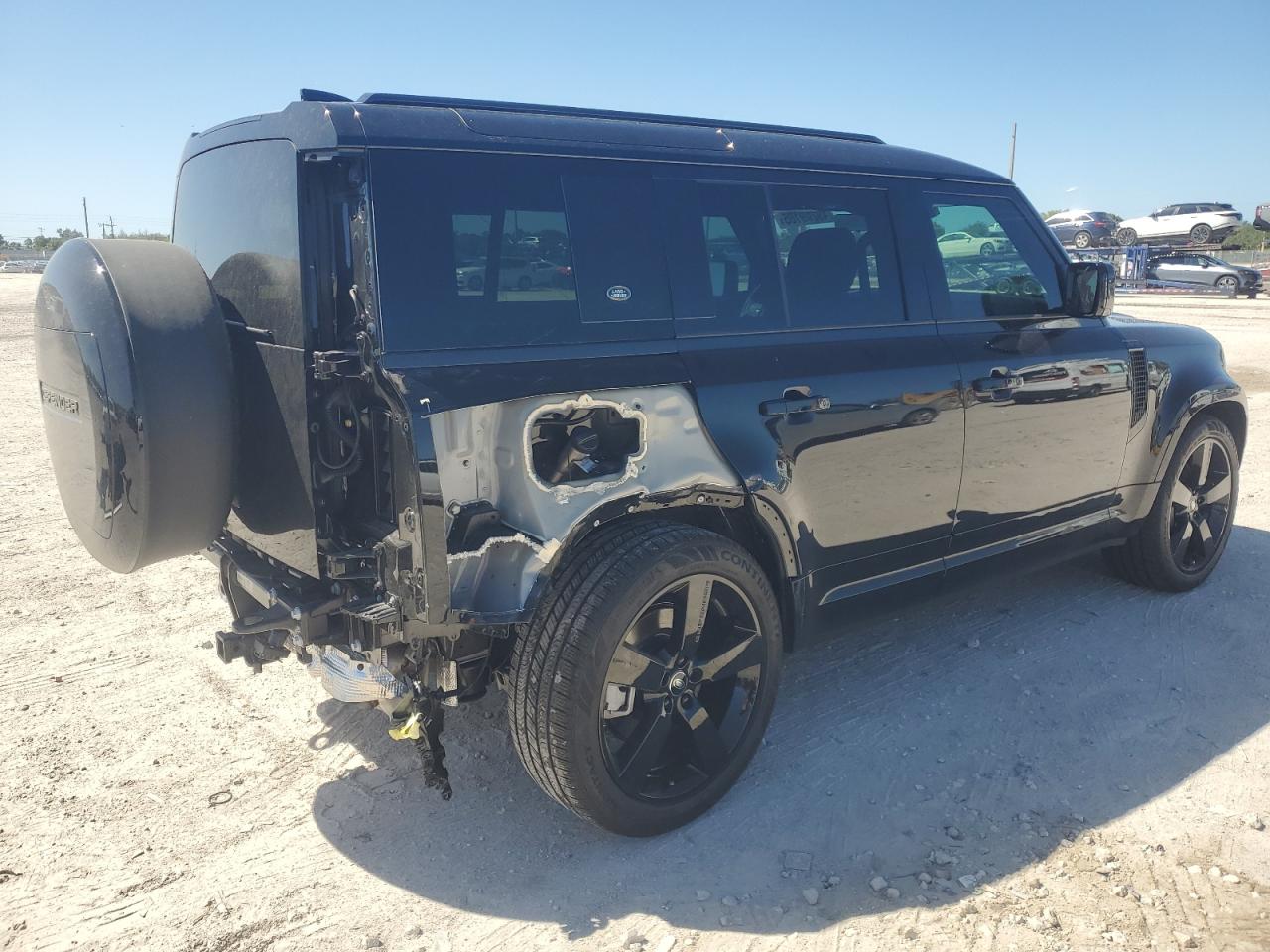 2024 Land Rover Defender VIN SALE27EU2R2351734 Copart auction photo, rear end / side damage thumbnail 3