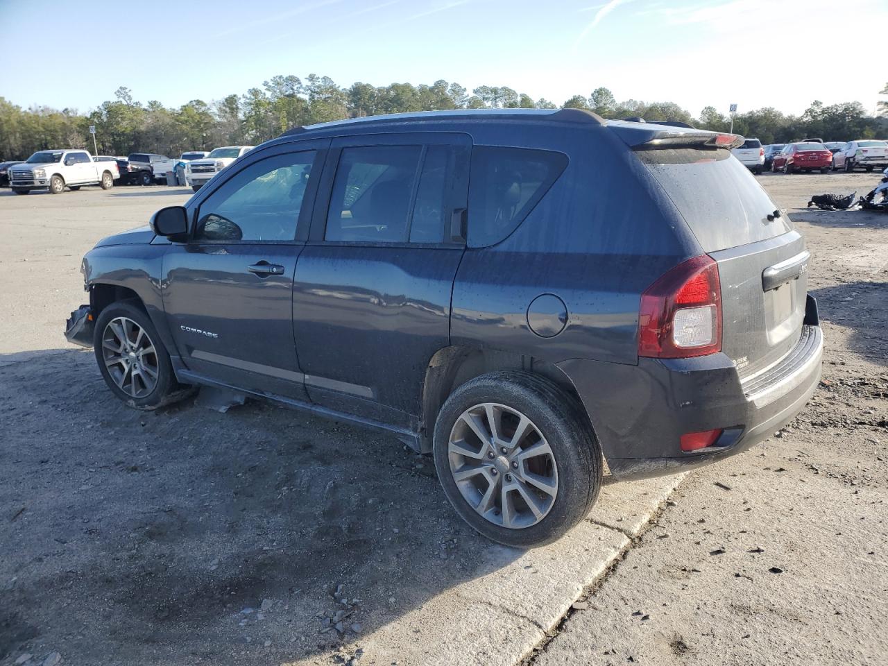 2016 Jeep Compass VIN 1C4NJCEA4GD563061 Copart auction photo, front end damage thumbnail 2